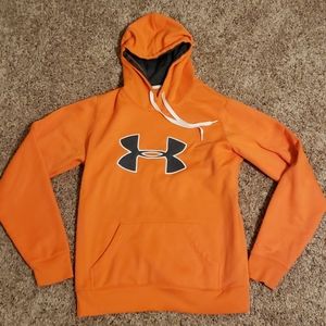 Under armour sweatshirt